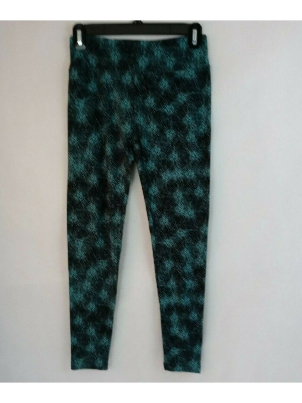 NWOT LuLaRoe One Size Leggings Black With Jade Abstract Floral Design